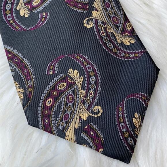 Silk Accents Paisley Silk Men's Tie - Picture 3 of 6